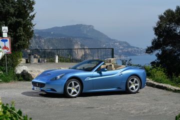 Ferrari California Hardtop Convertible, 2010