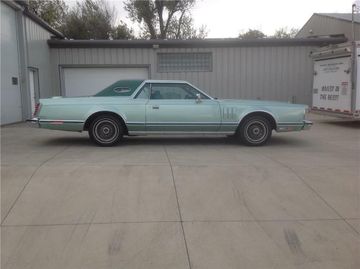LINCOLN CONTINENTAL MARK II, 1977