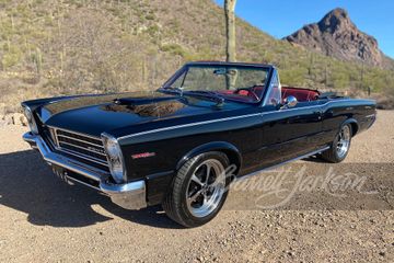 PONTIAC TEMPEST CUSTOM CONVERTIBLE, 1965