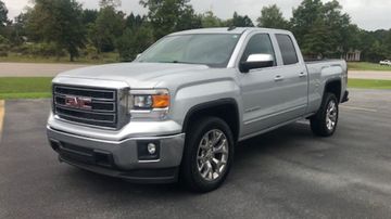 GMC Sierra SLE Pickup, 2015