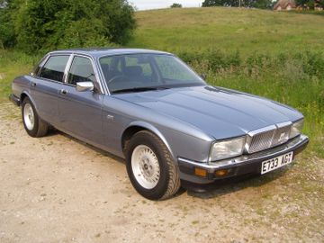 Jaguar XJ 4.0 Sovereign Auto-Auction Lot, 1988
