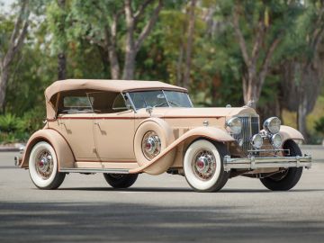 Packard 906 Individual Custom Twin Six Sport Phaeton in the style of Dietrich, 1932