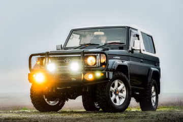 211 - Toyota Land Cruiser Suv, 1995