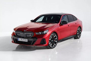 BMW i5 M60 xDrive (G60) specs