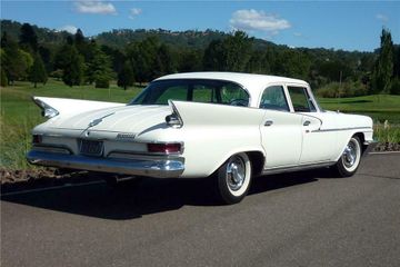 CHRYSLER NEWPORT 4 DOOR SEDAN, 1961