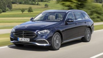Mercedes-Benz E 300 de T (S213) specs