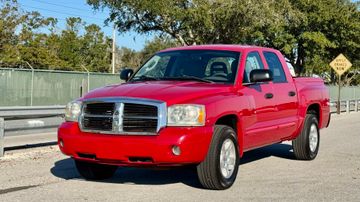 Dodge Dakota SLT Pickup, 2005
