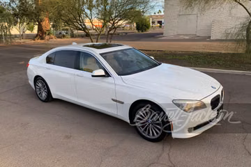 BMW 750Li, 2011