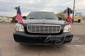 CADILLAC DE VILLE CUSTOM LIMOUSINE, 2003