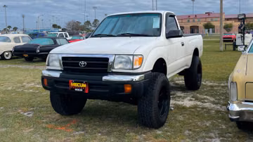 Toyota Tacoma Pickup, 2000