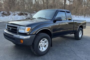 Toyota Tacoma Xtracab SR5, 2003