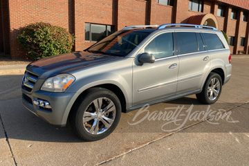 MERCEDES-BENZ GL450, 2010
