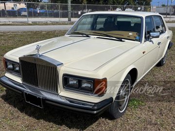ROLLS-ROYCE SILVER SPUR, 1983
