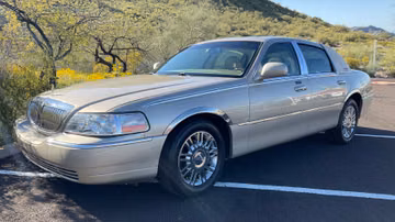 Lincoln Town Car Designer Edition, 2006