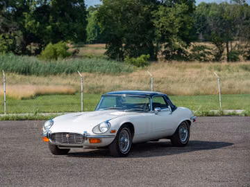 Jaguar E-Type Series 3 V-12 Roadster, 1972