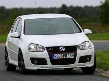 VW Golf GTI Edition 30 (Mk V) specs