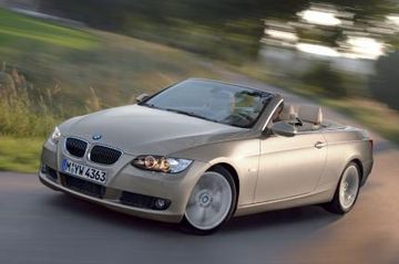 BMW 335i Cabrio (E93) specs