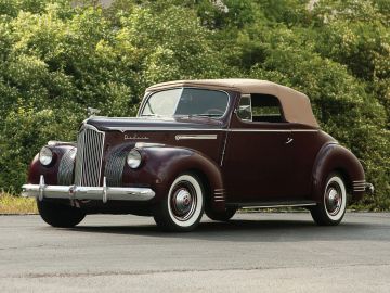 Packard One-Ten Deluxe Convertible Coupe, 1941