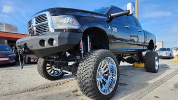 Dodge Ram 2500 Laramie Pickup, 2011