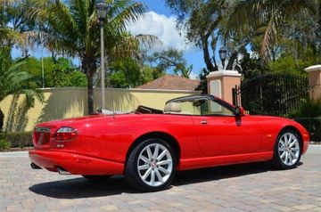 JAGUAR XK8 CONVERTIBLE, 2005