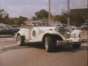 Excalibur Series IV Phaeton in Lauderdale (1989)