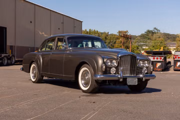 Bentley S3 Continental Flying Spur Coachwork by H.J. Mulliner, 1965