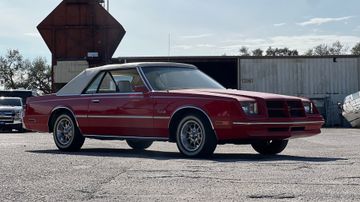 Chrysler Cordoba, 1981