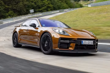 Porsche Panamera Turbo S E-Hybrid (MK III) specs