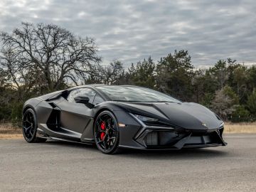 Lamborghini Revuelto, 2024