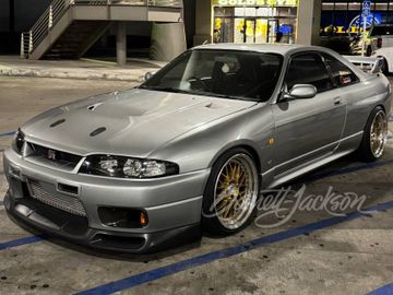 NISSAN SKYLINE GT-R V-SPEC, 1995