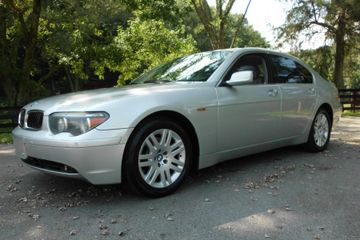 BMW 745i Sedan, 2002