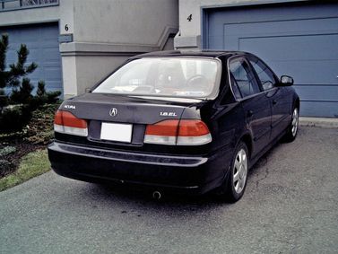 Acura EL I, Седан — вид сзади справа