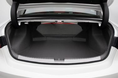 Acura ILX I Рестайлинг 2, Седан — багажное отделение