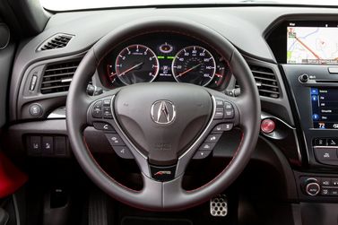 Acura ILX I Рестайлинг 2, Седан — рулевое колесо