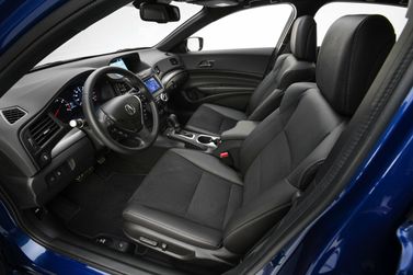 Acura ILX I Рестайлинг, Седан — место водителя