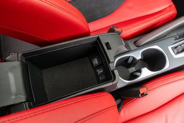 Acura ILX I Рестайлинг 2, Седан — центральная консоль