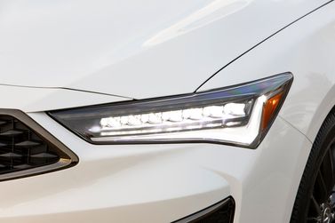 Acura ILX I Рестайлинг 2, Седан — передняя фара