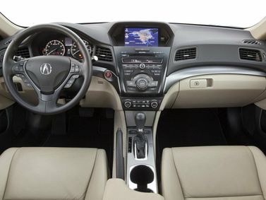 Acura ILX I, Седан — передняя панель