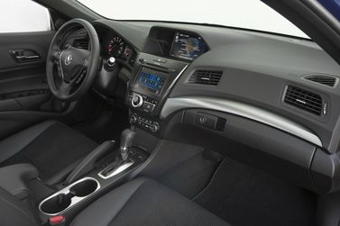 Acura ILX I Рестайлинг, Седан — передняя панель