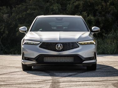 Acura Integra رابعاً، هاتشباك 5 أبواب — منظر أمامي