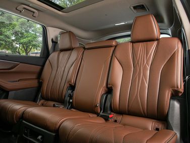 Acura MDX IV Рестайлинг, Внедорожник 5 дв. — задние сиденья