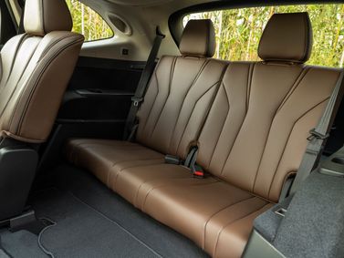 Acura MDX IV, Внедорожник 5 дв. — задние сиденья