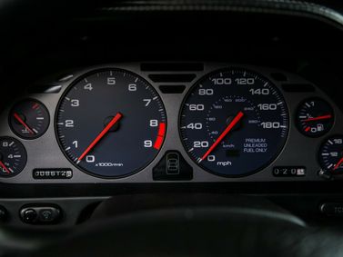 Acura NSX I Рестайлинг, Купе — панель приборов