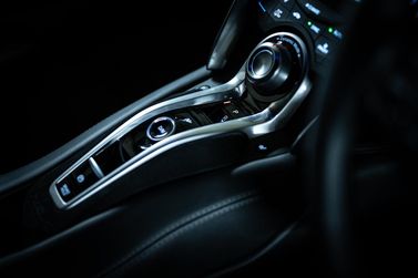 Acura NSX II, Купе — селектор коробки передач