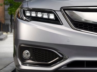 Acura RDX II Рестайлинг, Внедорожник 5 дв. — передняя часть автомобиля крупным планом