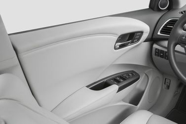 Acura RDX II Рестайлинг, Внедорожник 5 дв. — деталь интерьера