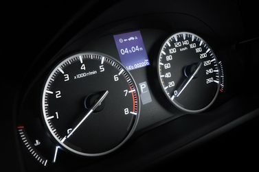 Acura RDX II, Внедорожник 5 дв. — панель приборов