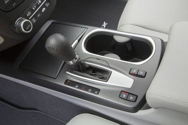 Acura RDX II Рестайлинг, Внедорожник 5 дв. — центральная консоль