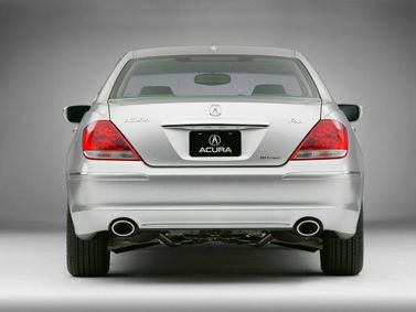 Acura RL II, Седан — вид сзади