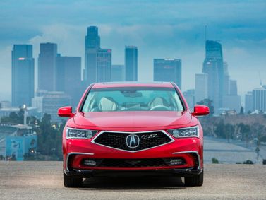 Acura RLX I Рестайлинг, Седан — вид спереди